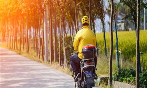 2024成人教育市场现状及发展趋势：成人教育的办学主体呈现多元化趋势(图6)