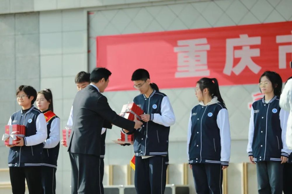 重庆市武隆中学举行2024届成人典礼(图3)