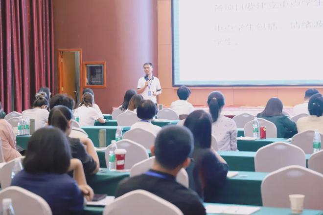 知云时代教育集团召开2023-2024学年教育教学工作总结研讨培训会(图8)