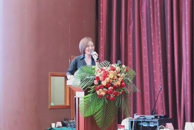 知云时代教育集团召开2023-2024学年教育教学工作总结研讨培训会(图6)