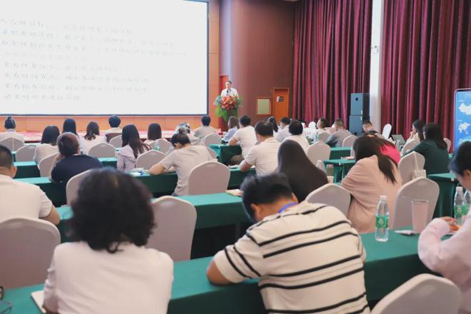 知云时代教育集团召开2023-2024学年教育教学工作总结研讨培训会(图11)