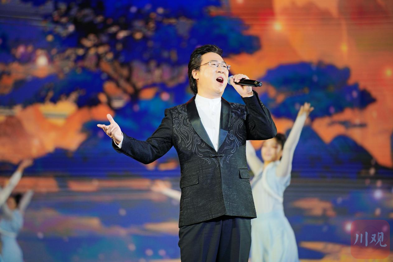 2024年中国网络文明大会“未来之夜”网络互动引导活动在成都举行将科技转化为空间向上向善的力量(图3)