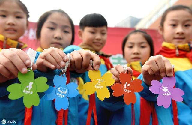 两会重磅:“互联网+教育”正式写入政府工作报告(图2)