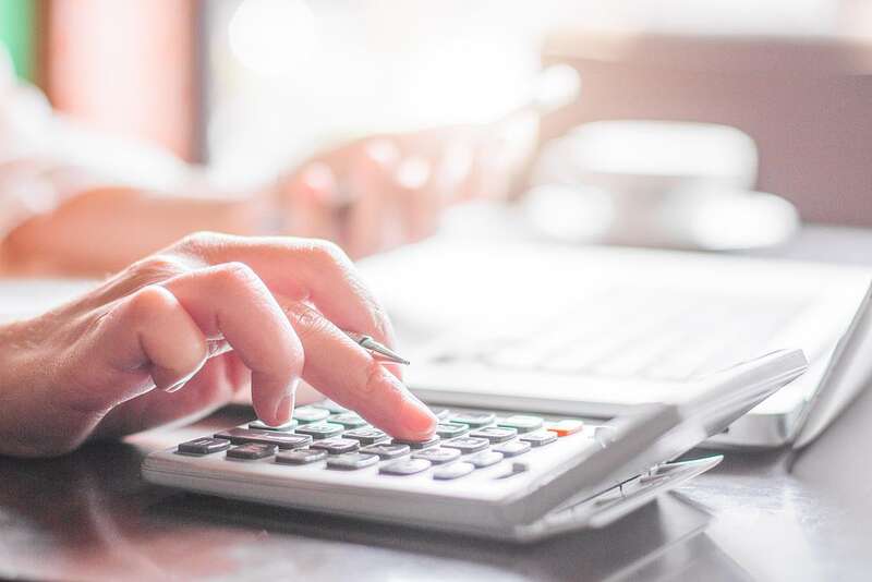 青年早新闻｜遏制仿冒名人账号应有更多主动作为(图8)