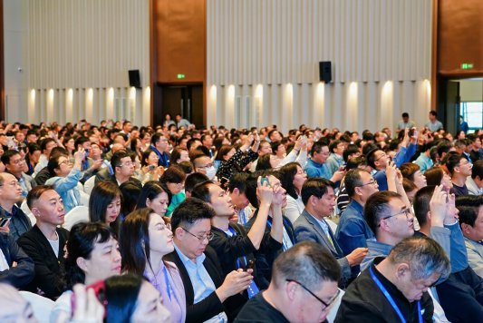 第十一届职业院校信息化教学改革与创新发展论坛在山东威海开幕(图3)