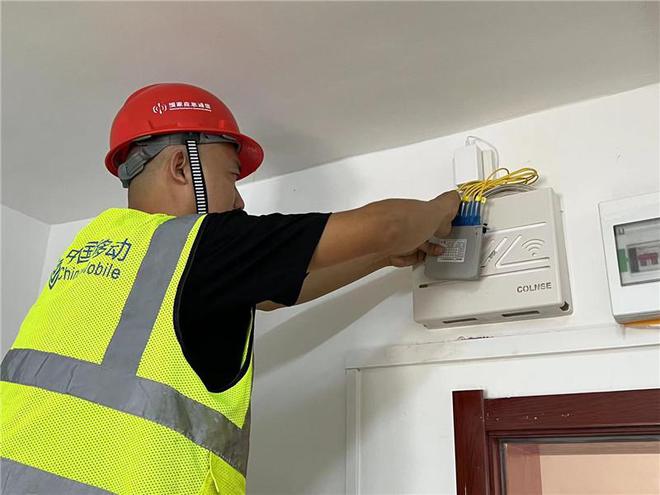 湖北移动“5G－A＋万兆光网”双引擎激活智慧教育新动能(图2)