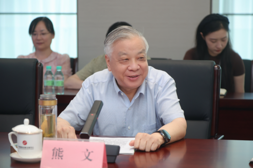 探索智能时代写作教育新路径《AI+开悟作文》新书发布会在京举办(图3)