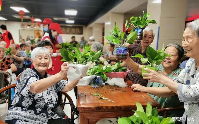 中产焦虑揭开中国社会深层线亿中产才稳(图12)