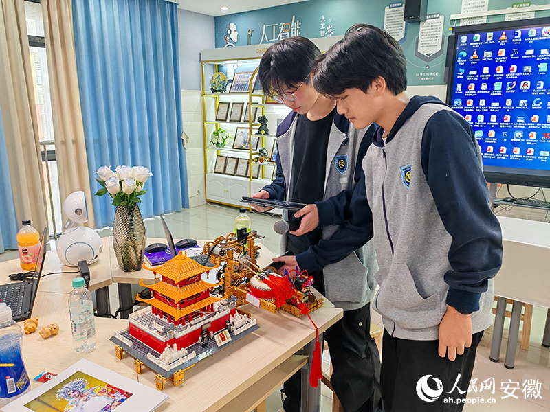 当课堂被平板点亮：一座县城的教育数字化赋能(图4)