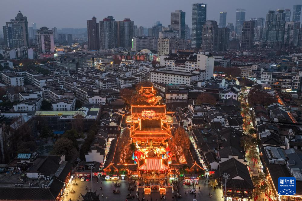 江苏南京:灯彩亮迎新年(图3)