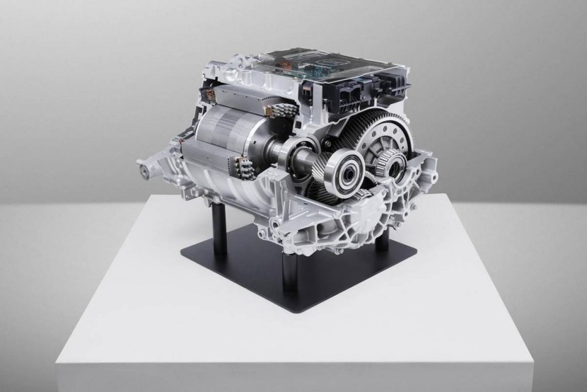 当渗透率超过50%：中国新能源汽车的“成人礼”与安全“必修课”(图2)