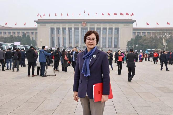 两会进行时来看教育“她”力量(图2)